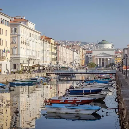 Daire Centro I 4 Trieste